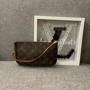 SOLD Authentic Louis Vuitton Pochette Accessoires